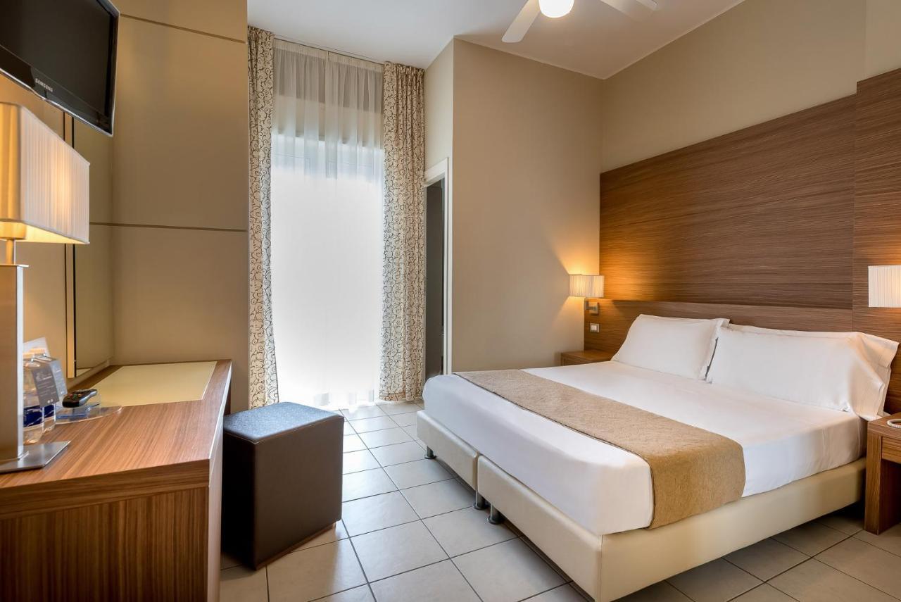 Hotel San Marco Cattolica Luaran gambar