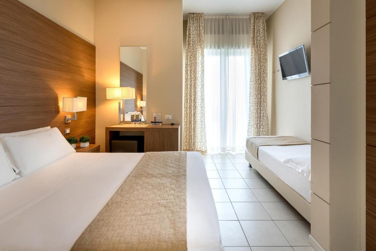 Hotel San Marco Cattolica Luaran gambar